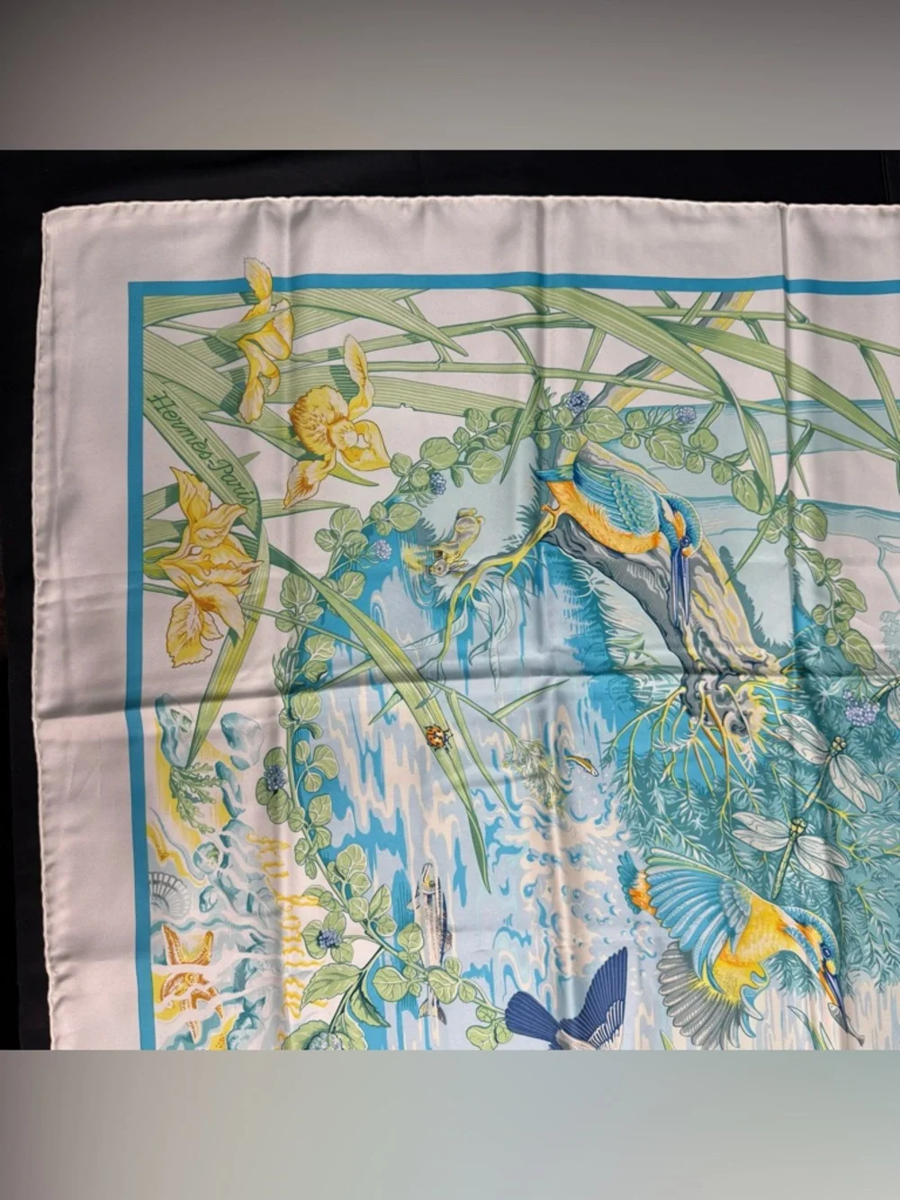 Authentic Hermes Silk Scarf Birds Water Fish White Blue Yellow Au Bord De L’eau - Picture 5 of 12